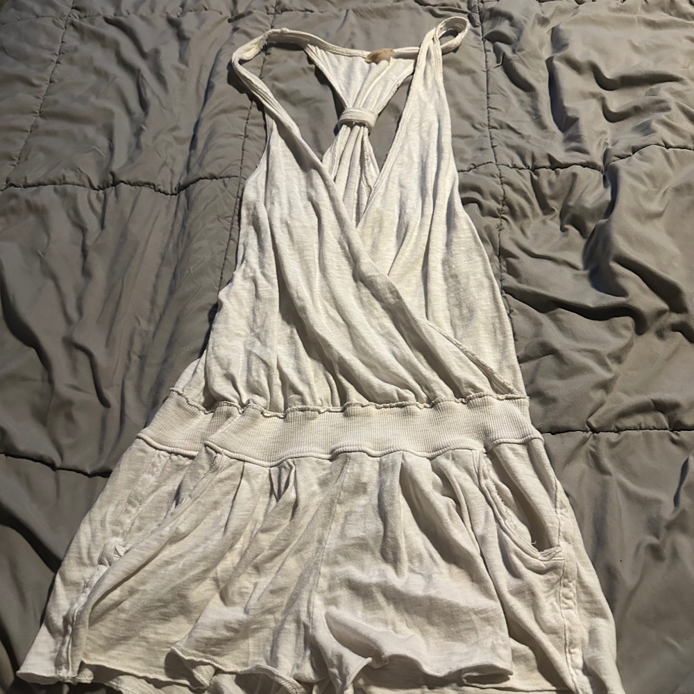 VS pool romper cover up